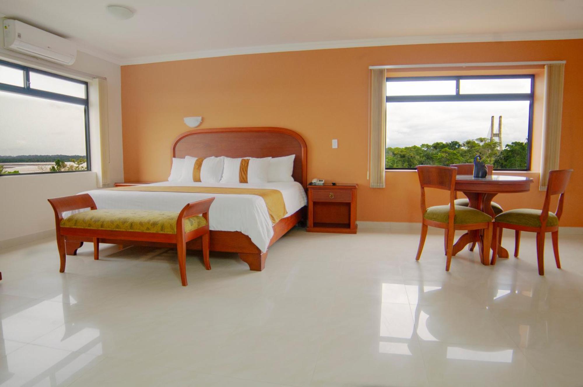 Gran Hotel De Lago - El Coca Puerto Francisco de Orellana 外观 照片